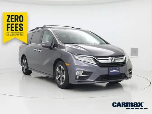 2019 Honda Odyssey Touring FWD photo