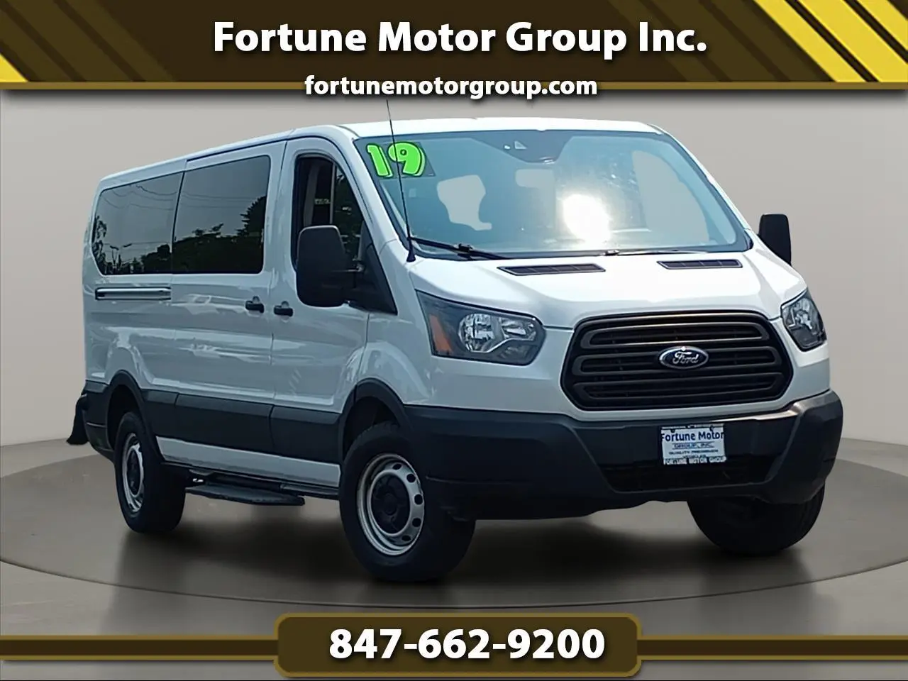 2019 Ford Transit Passenger Wagon XL RWD photo