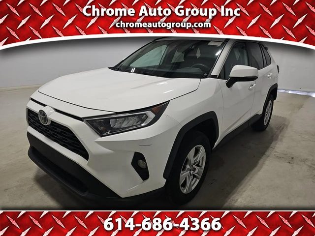 2019 Toyota RAV4 XLE FWD photo