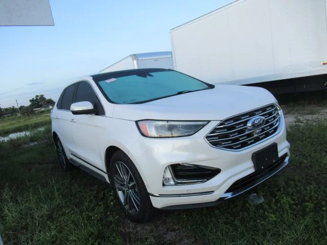 2019 Ford Edge Titanium AWD photo