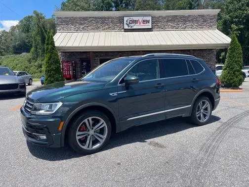 2018 Volkswagen Tiguan SEL FWD photo