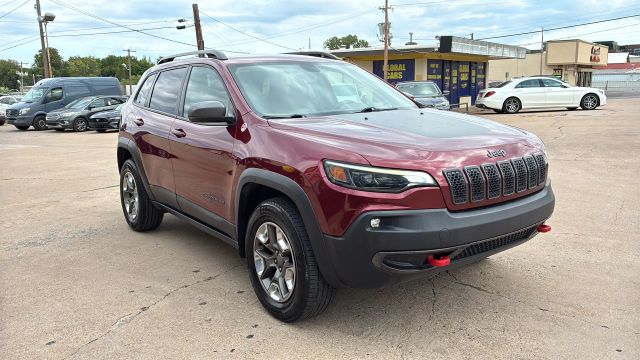 2019 Jeep Cherokee Trailhawk 4WD photo