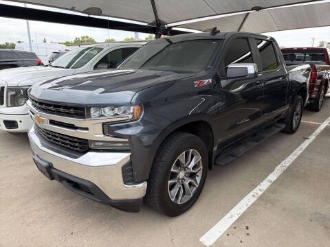 2019 Chevrolet Silverado 1500 LT 4WD photo