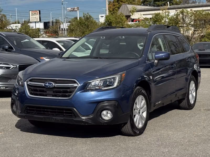 2019 Subaru Outback Premium AWD photo