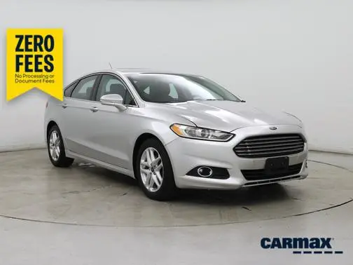 2016 Ford Fusion SE FWD photo