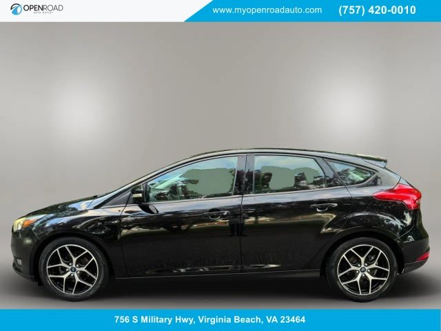 2018 Ford Focus SEL FWD photo