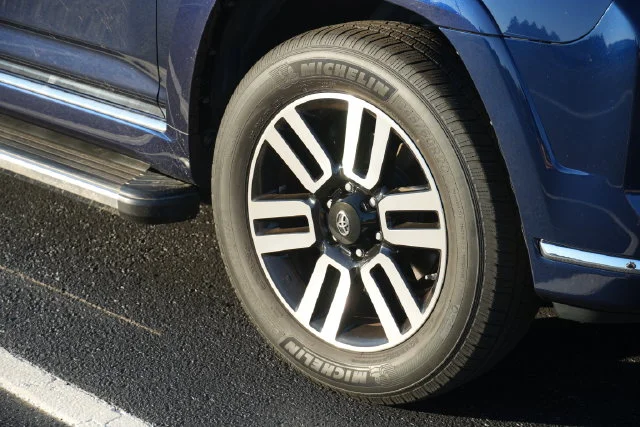 2019 Toyota 4Runner Limited 4WD photo