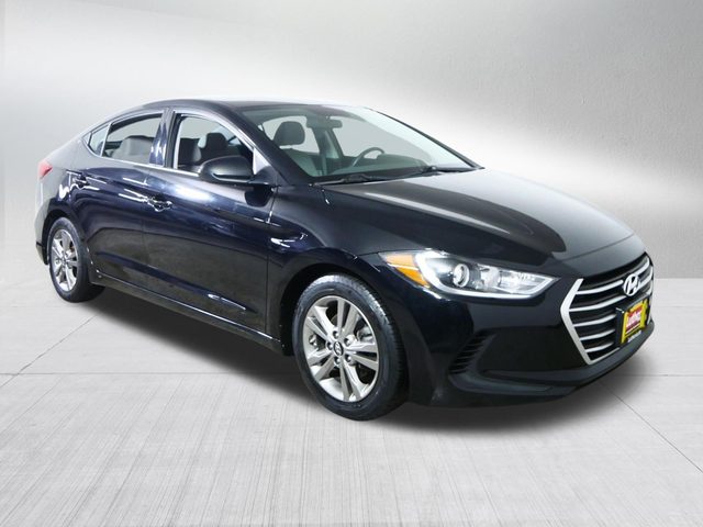 2018 Hyundai Elantra SEL FWD photo