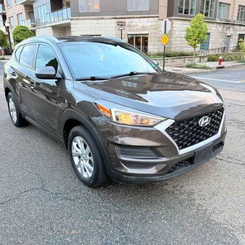 2019 Hyundai Tucson Value AWD photo