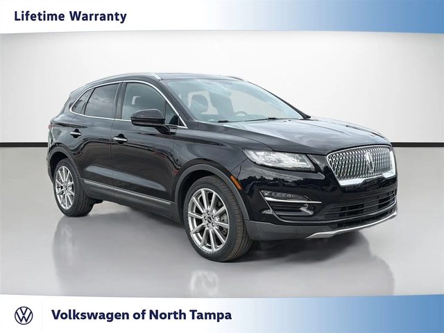 2019 Lincoln MKC Reserve FWD photo