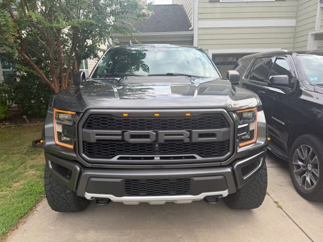 2019 Ford F-150 Raptor 4WD photo