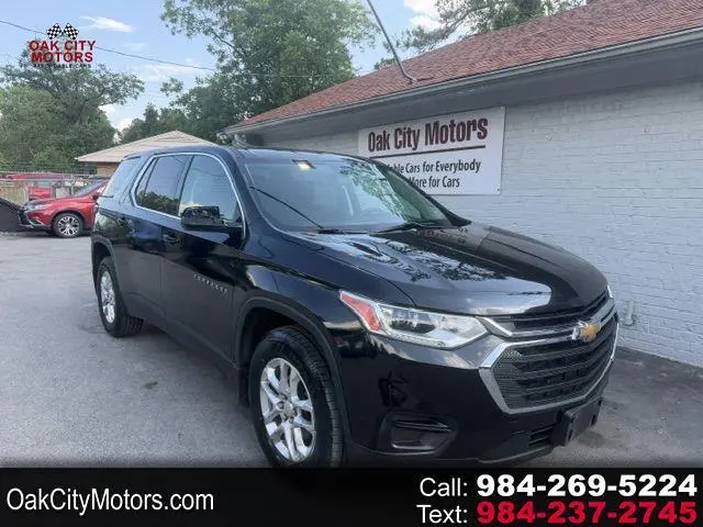 2019 Chevrolet Traverse LS AWD photo
