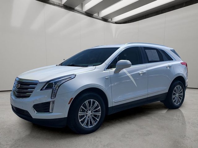 2019 Cadillac XT5 Luxury FWD FWD photo