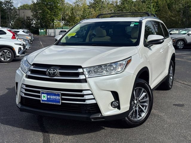 2019 Toyota Highlander XLE AWD photo