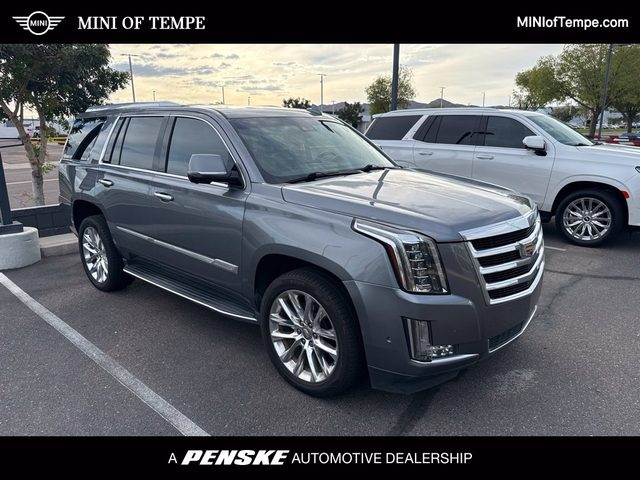 2019 Cadillac Escalade Luxury 4WD photo