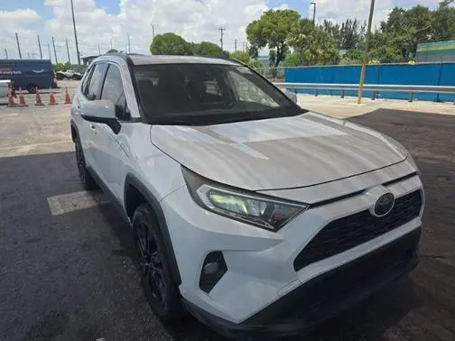 2019 Toyota RAV4 XLE Premium FWD photo