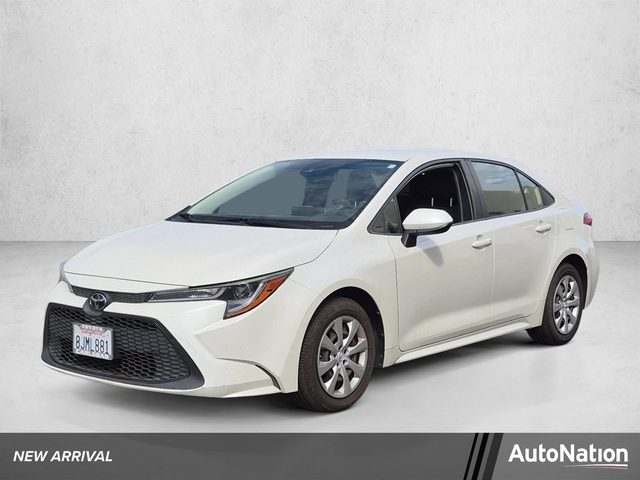 2020 Toyota Corolla LE FWD photo