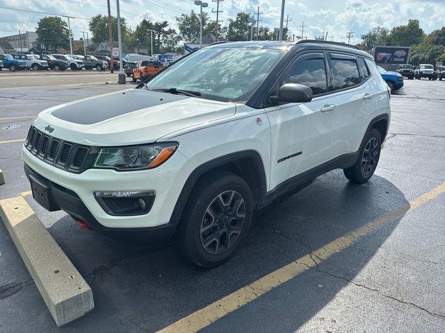2019 Jeep Compass Trailhawk 4WD photo