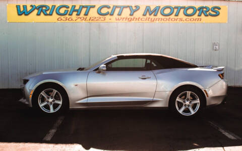 2018 Chevrolet Camaro 1LT RWD photo