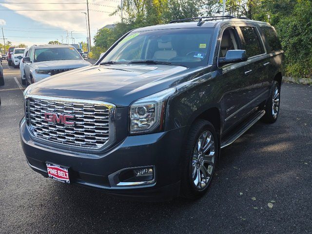2019 GMC Yukon XL Denali 4WD photo