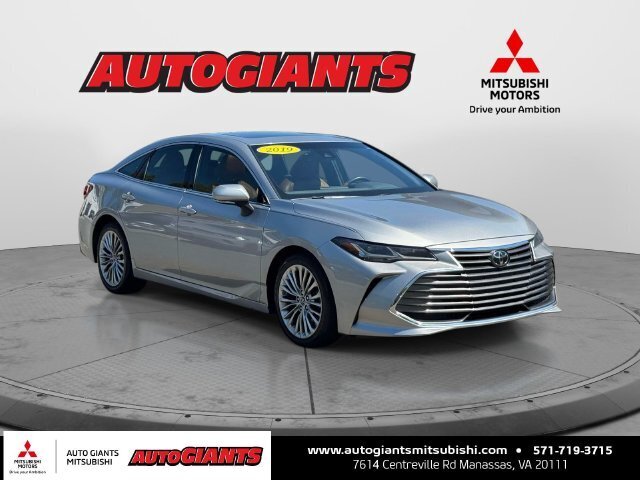 2019 Toyota Avalon Limited FWD photo