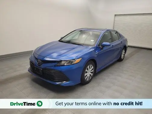 2019 Toyota Camry Hybrid LE FWD photo