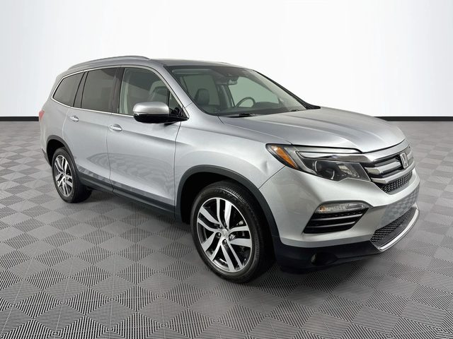 2018 Honda Pilot Elite AWD photo