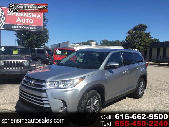 2019 Toyota Highlander XLE AWD photo