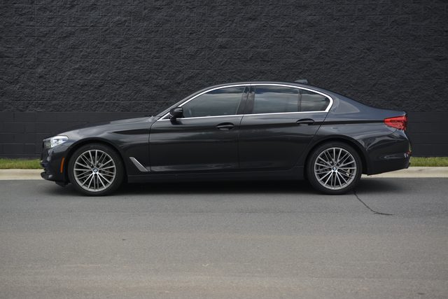 2019 BMW 5 Series 540i xDrive AWD photo