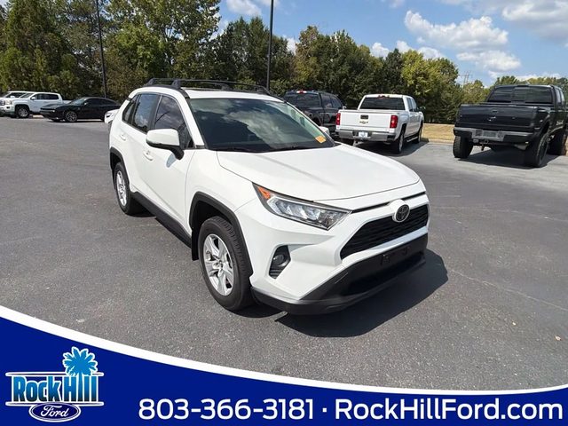 2019 Toyota RAV4 XLE AWD photo