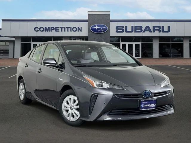 2019 Toyota Prius LE FWD photo