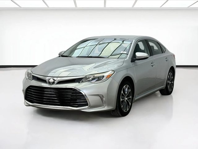 2018 Toyota Avalon XLE FWD photo