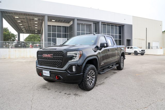 2019 GMC Sierra 1500 AT4 4WD photo