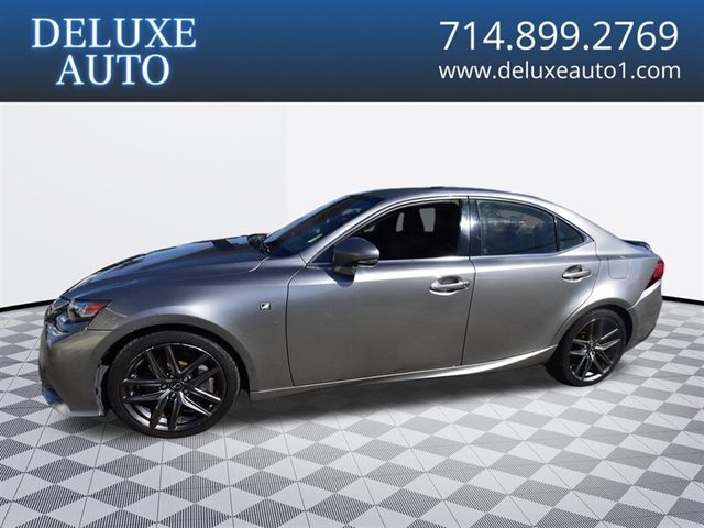 2016 Lexus IS RWD photo