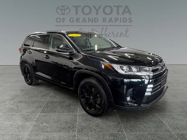 2019 Toyota Highlander Limited Platinum AWD photo