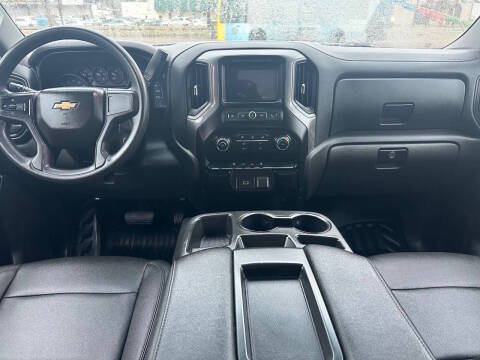 2019 Chevrolet Silverado 1500 Work Truck 4WD photo