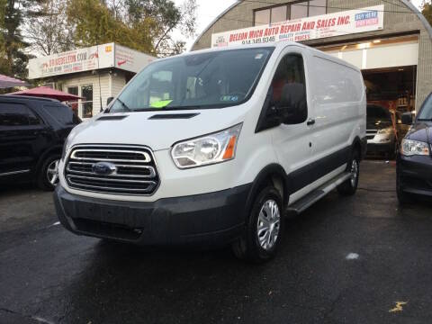 2018 Ford Transit Van RWD photo