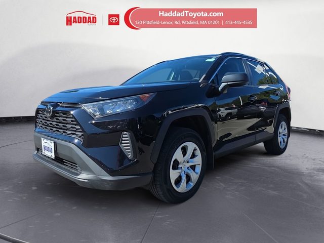 2019 Toyota RAV4 LE AWD photo
