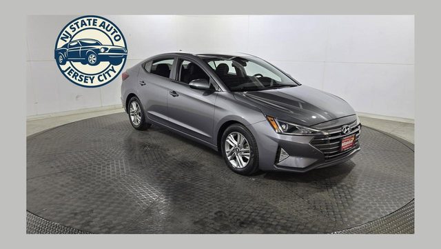 2019 Hyundai Elantra SEL FWD photo