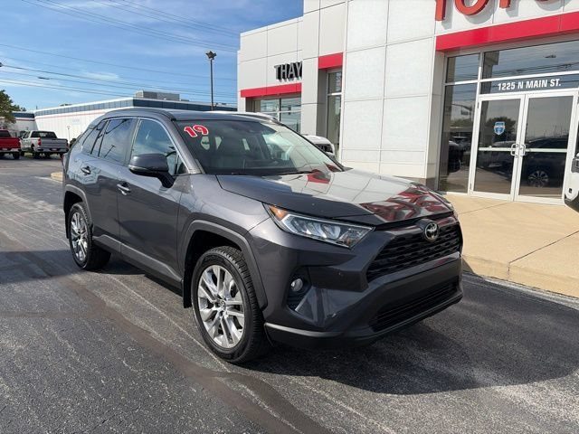2019 Toyota RAV4 XLE Premium AWD photo
