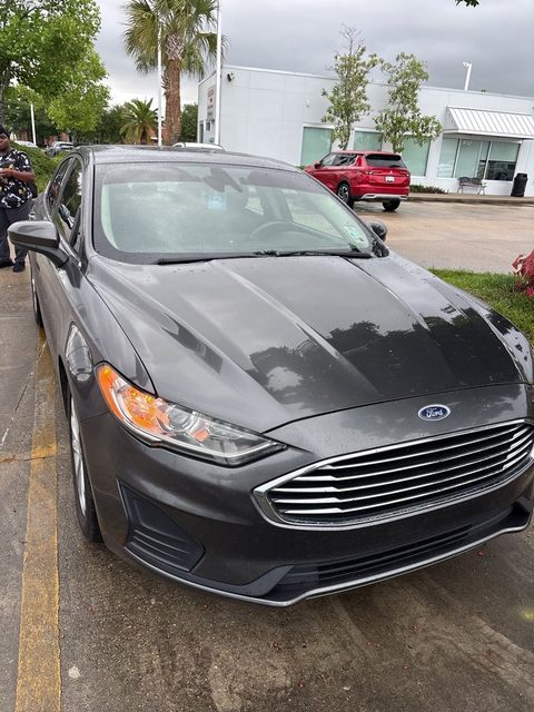 2019 Ford Fusion SE FWD photo