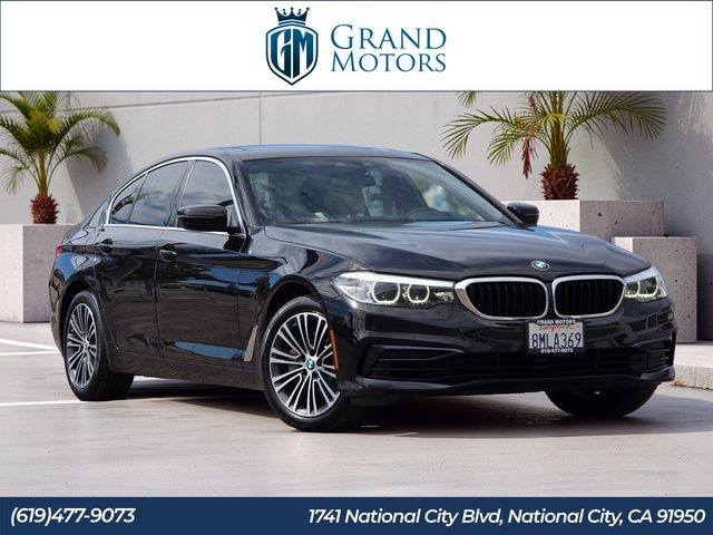 2019 BMW 5 Series 540i RWD photo