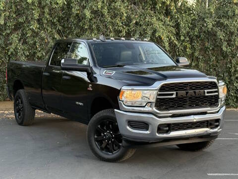 2019 Ram 3500 Tradesman 4WD photo