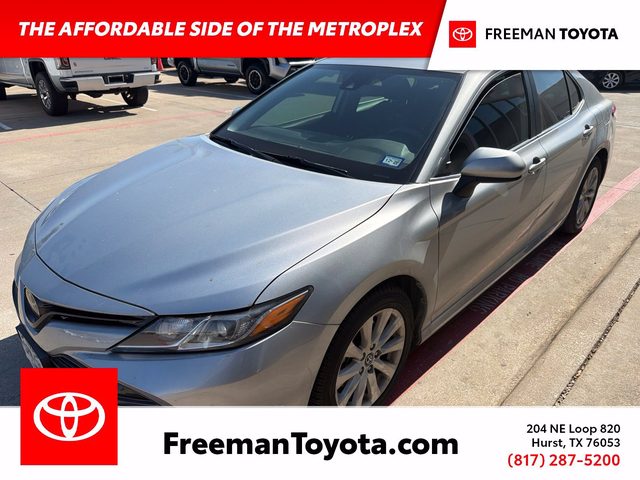 2019 Toyota Camry LE FWD photo