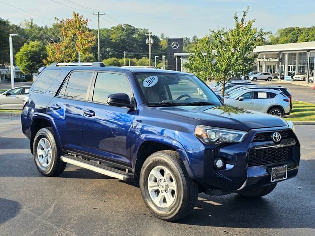 2019 Toyota 4Runner SR5 4WD photo