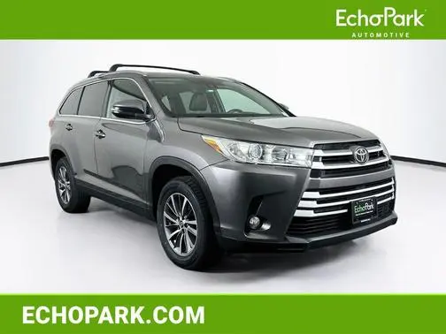 2019 Toyota Highlander XLE FWD photo