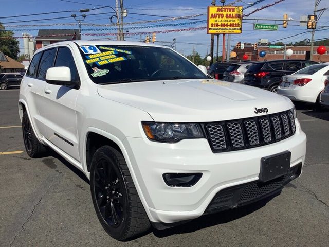 2019 Jeep Grand Cherokee Altitude 4WD photo