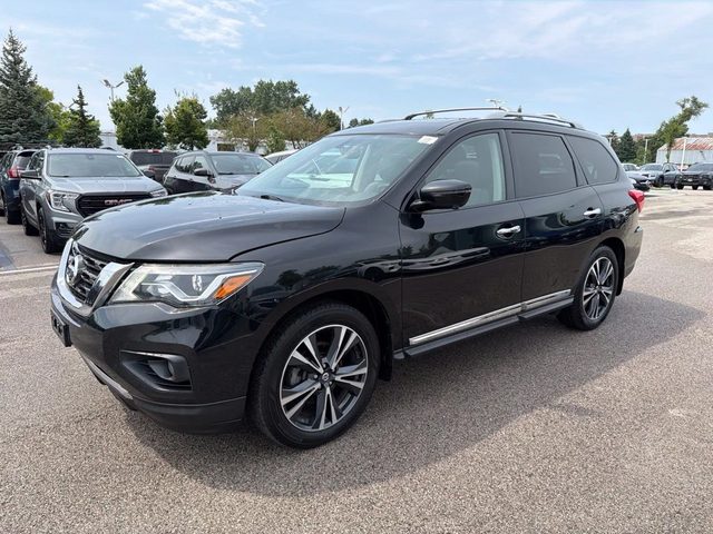 2019 Nissan Pathfinder Platinum 4WD photo