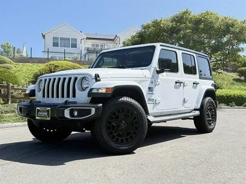 2019 Jeep Wrangler Unlimited Sahara 4WD photo