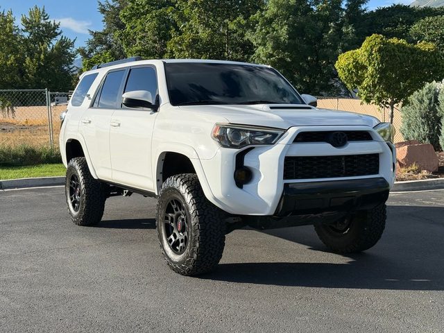 2019 Toyota 4Runner TRD Off Road 4WD photo